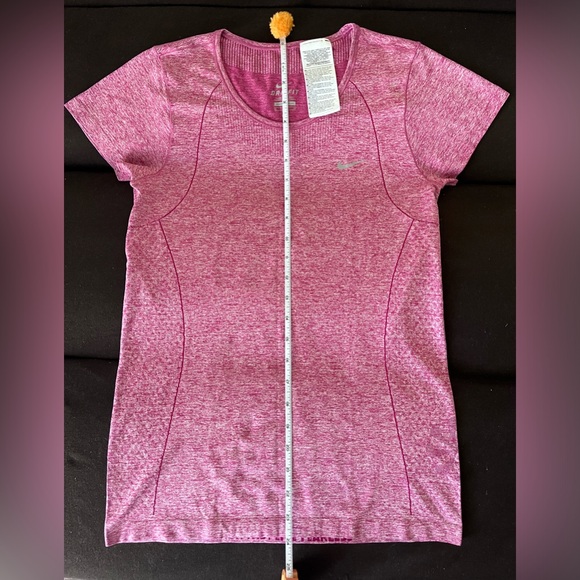 Nike Women’s Run Fast Live Fearless Dri-Fit Shirt - Picture 8 of 9